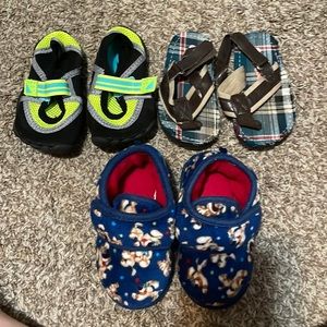 Lot of toddler shoes!